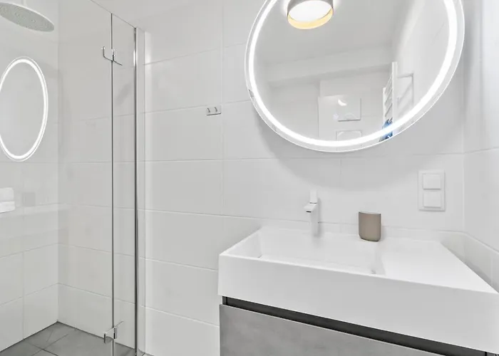 דירה Balkon I Parkplatz I 5 Minuten Zum Einkaufszentrum I Schnelles Wlan